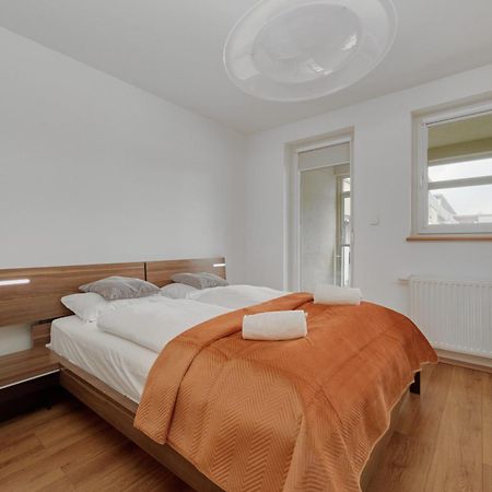Teczowa Apartment In Wroclaw By Rent Like Home Kültér fotó
